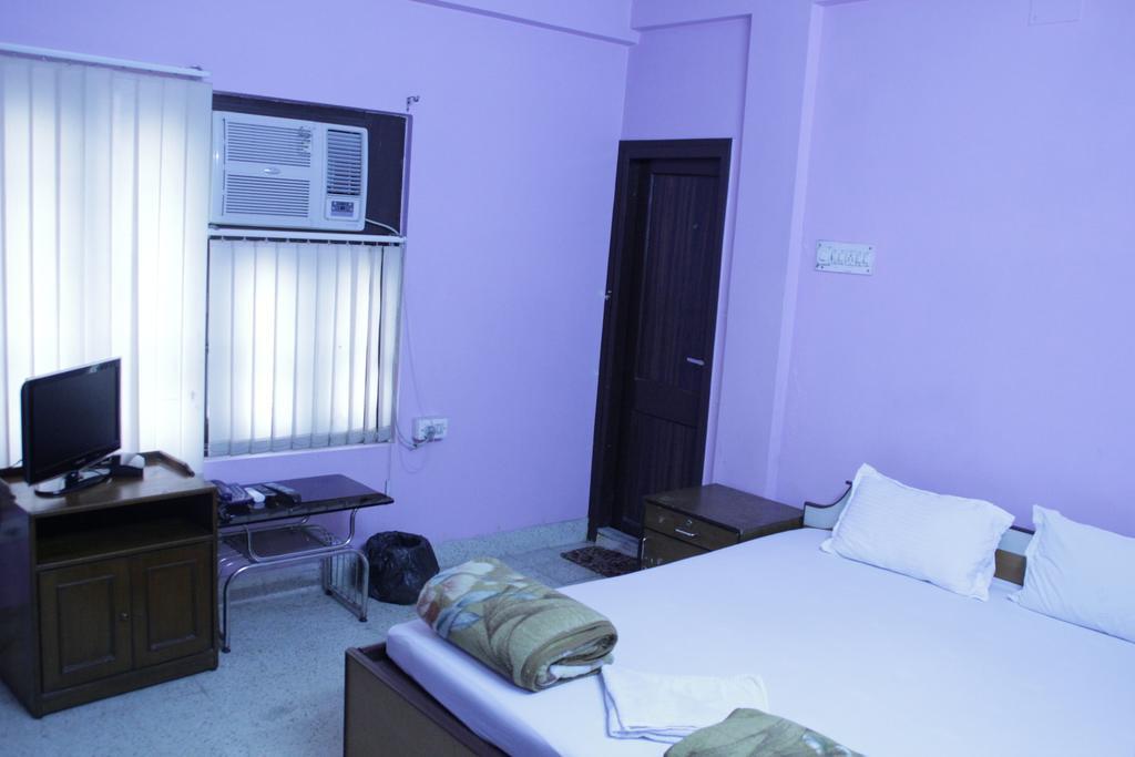 New Metro Guest House Kolkata Bagian luar foto
